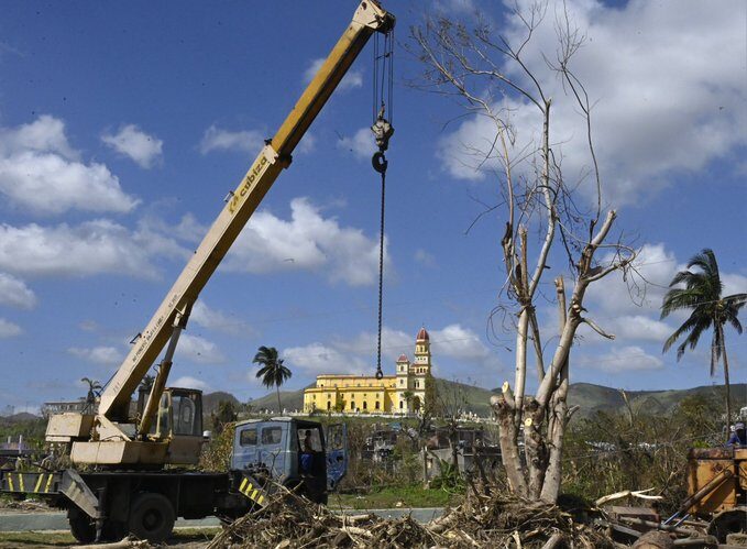 Restauracion del santuario del Cobre
