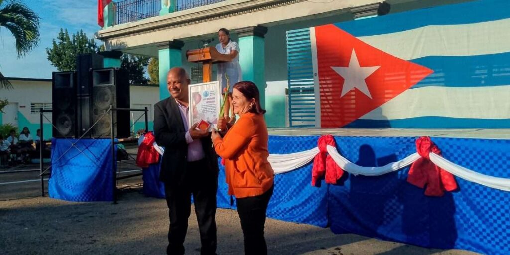 Día del educador en Artemisa